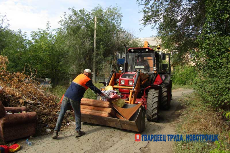 Оренбуржцев волнуют вопросы организации вывоза твердых коммунальных отходов