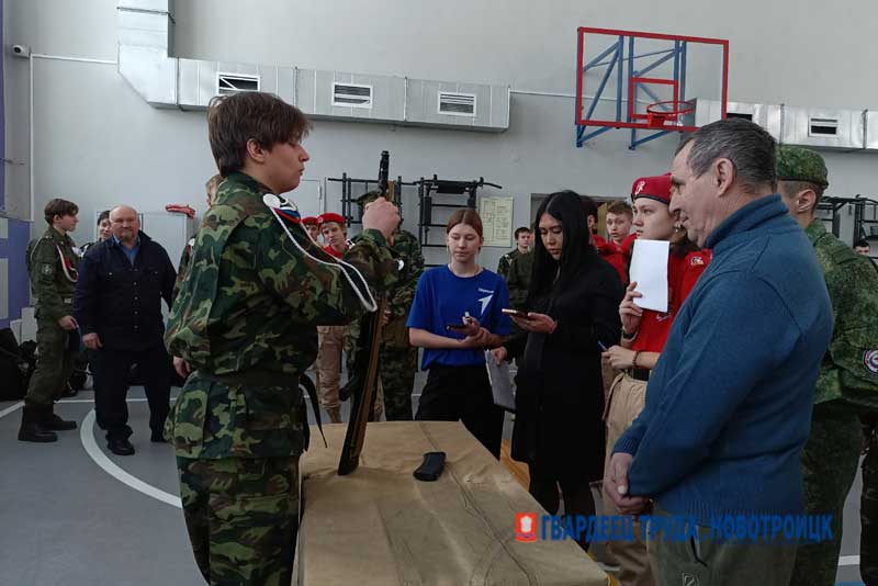 На зональных соревнованиях допризывной молодежи  «А ну – ка, парни!» Новотроицк представит команда гимназии