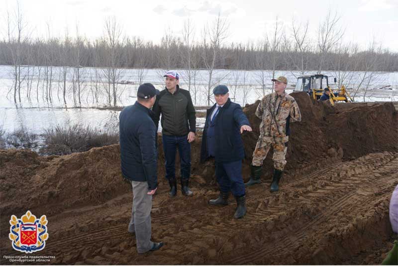 Денис Паслер объявил о работе в круглосуточном режиме всех служб, задействованных в ликвидации последствий паводка