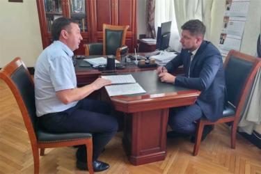 Юрий Мироненко обсудил тренды современного информирования с руководителем РИА «Оренбуржье» Олегом Сураевым