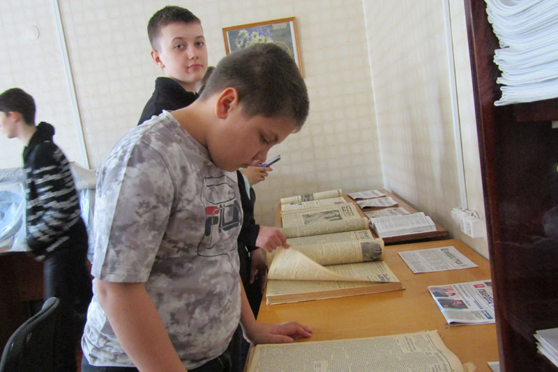 Новотроицкие школьники в юбилейный для «Гвардейца труда» год познакомились с работой редакции газеты
