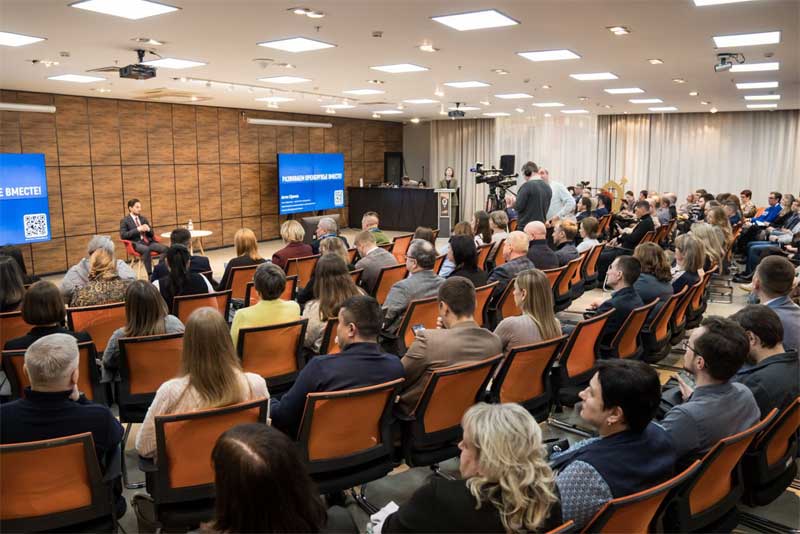 Вице-губернатор Оренбуржья Антон Ефимов пригласил предпринимателей к открытому диалогу