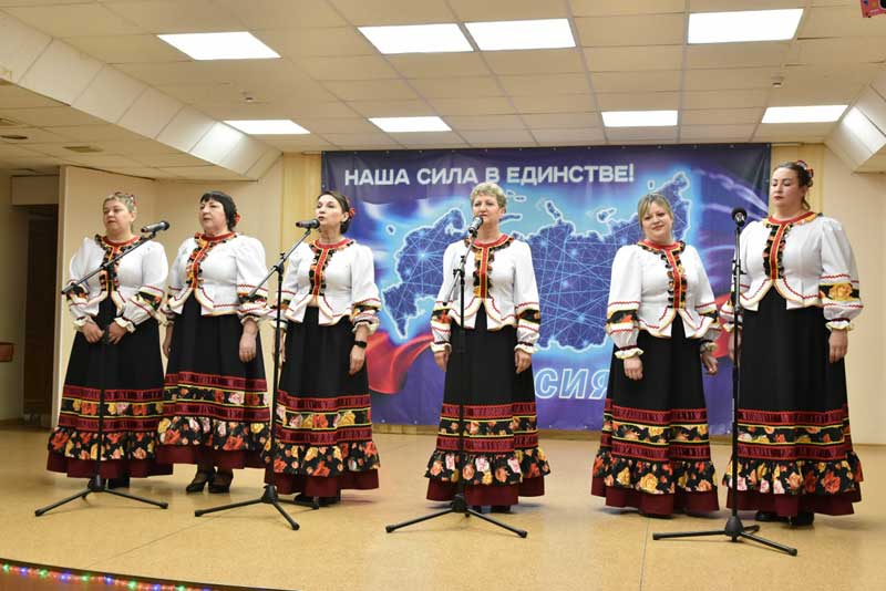 Смотр – конкурс  художественного творчества  среди работников дошкольных учреждений   организовали в Новотроицке      