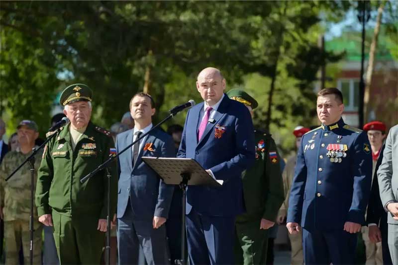 В Оренбуржье в торжественной обстановке открыли региональный слёт юнармейских отрядов