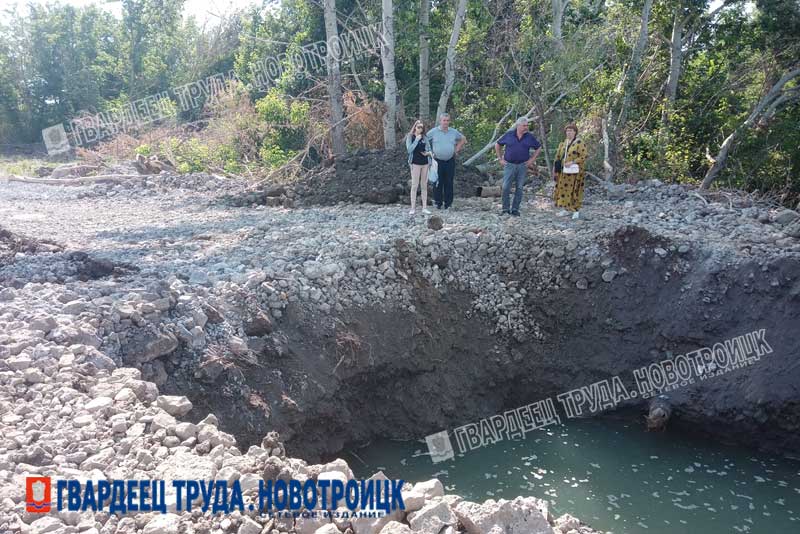 В Новотроицке ликвидировали аварию на водоводе «Южный»