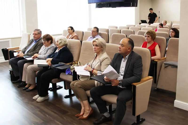 В Новотроицке в пилотном режиме внедрена система долговременного ухода за пожилыми людьми