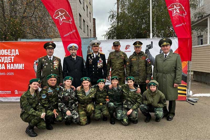 В военно-патриотической игре «Девушки в погонах», посвященной подвигу защитников Москвы,  оренбургская команда заняла почетное третье место