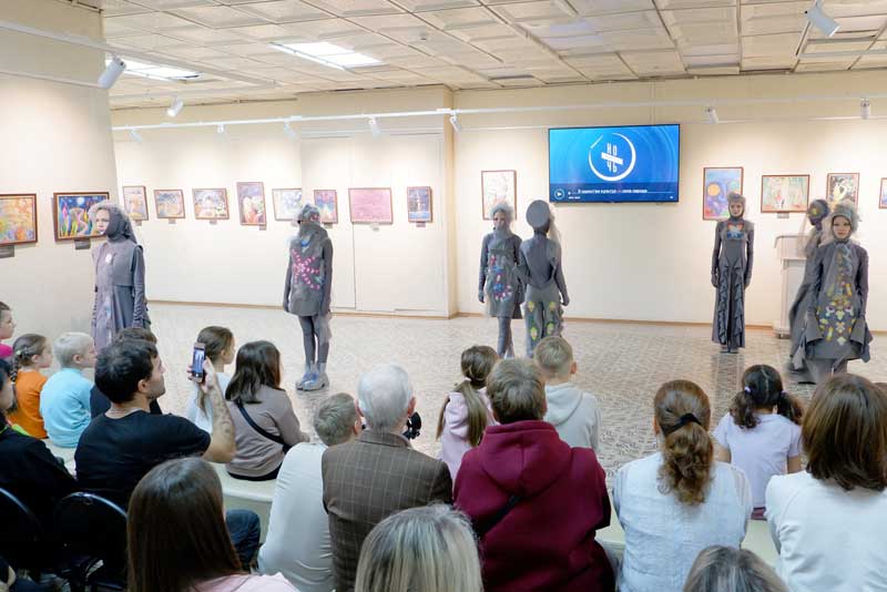 Сотрудники Новотроицкого музейно-выставочного комплекса присоединились к Всероссийской акции «Ночь искусств»