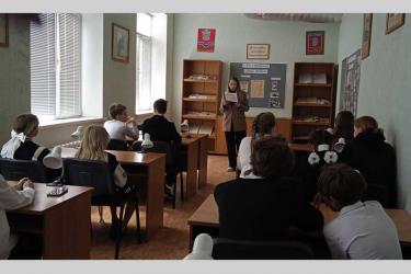 В канун Дня Победы в Новотроицком архиве провели необычный школьный  урок