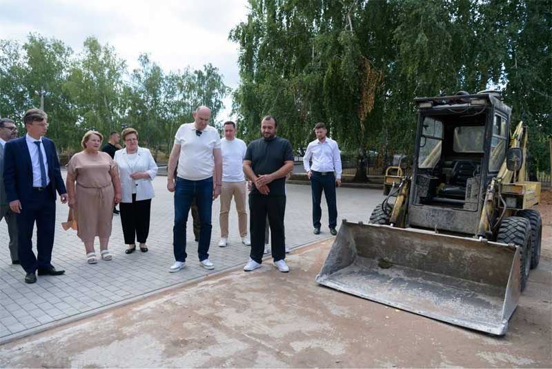 Врио губернатора области Евгений Солнцев работал в Тоцком районе
