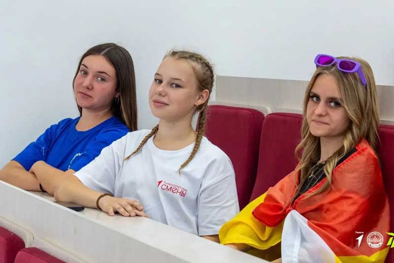 Новотроицкие школьники стали победителями конкурса «Университетские смены» и побывали в ведущих вузах страны