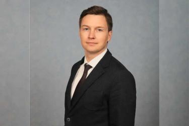 Временно исполняющим полномочия главы Гайского муниципального округа назначен Сергей Сафинов.