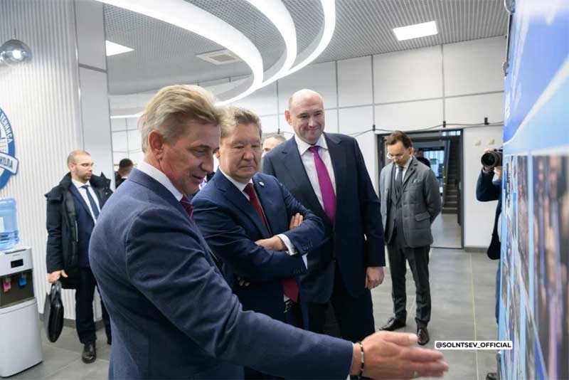 Президент России Владимир Путин в режиме ВКС открыл Академию настольного тенниса в Оренбурге