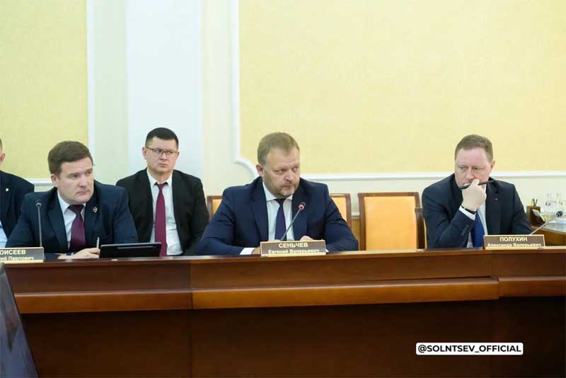 Заседание Правительства Оренбуржья  снова началось  с обсуждения вопросов, связанных с  ликвидацией последствий ливневого паводка в регионе