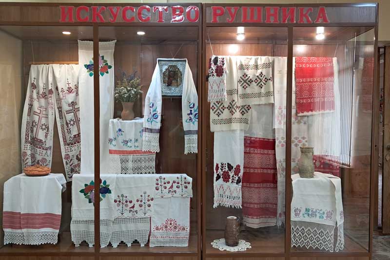 В Новотроицком музее зрителям представили коллекцию рушников прошлого столетия (6+)