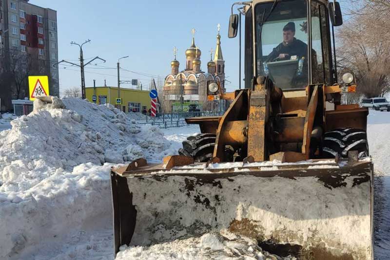 Снег с улиц и площадей города вывозится на специально отведенные площадки