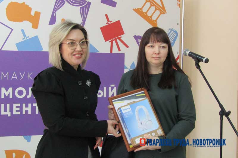 На фотовыставке горожане представили свой Новотроицк