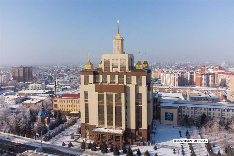 Оренбургский государственный университет теперь носит имя своего бывшего ректора – Виктора  Бондаренко