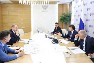 Вопросы модернизации системы  образования в Оренбуржье Евгений Солнцев обсудил с Министром просвещения РФ Сергеем Кравцовым
