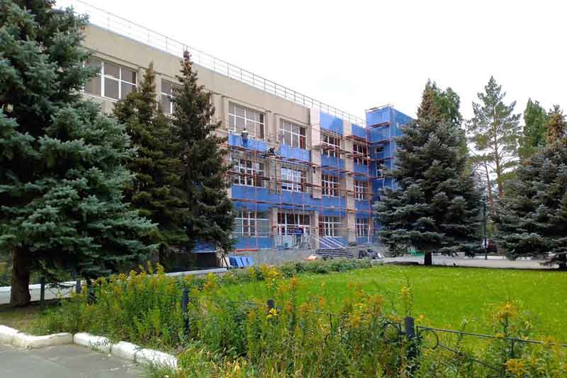 В бассейне «Волна» полностью обновили систему водоподготовки. Капремонт здания продолжается