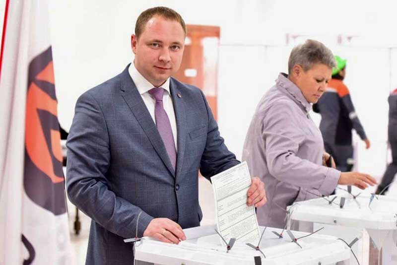 Металлурги приняли участие в выборах губернатора области, продемонстрировав высокую явку