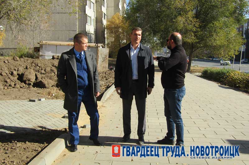 Прокуратура  Новотроицка взяла на контроль  работы по  благоустройству каскада аллей  на улице Советской