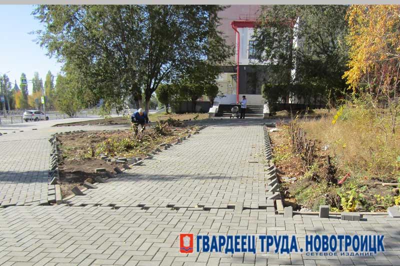 Прокуратура  Новотроицка взяла на контроль  работы по  благоустройству каскада аллей  на улице Советской