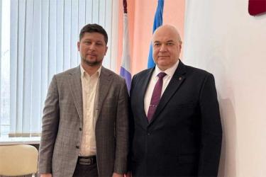 Медногорские депутаты сегодня единогласно избрали главой города Сергея Рожкова