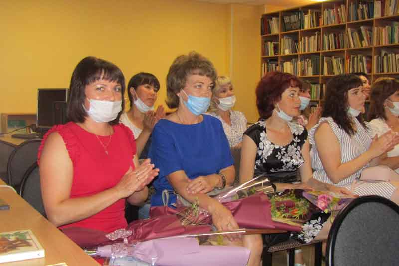 В Новотроицке поздравили работников социальной сферы