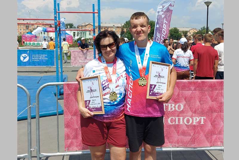 Всегда вместе. Семья Павловых