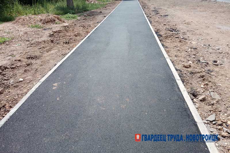 В Новотроицке продолжаются масштабные ремонтные работы на улице имени Ю.Гагарина