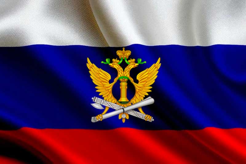 В Оренбуржье судебные приставы взыскали более полумиллиона рублей штрафов за продажу алкоголя подросткам