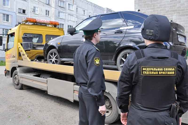 В Оренбуржье почти 3,5 тысячи водителей-должников стали пешеходами