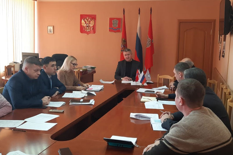Дмитрий Буфетов поставил задачу: без проволочек войти в сезон предстоящих ремонтов дорожной сети