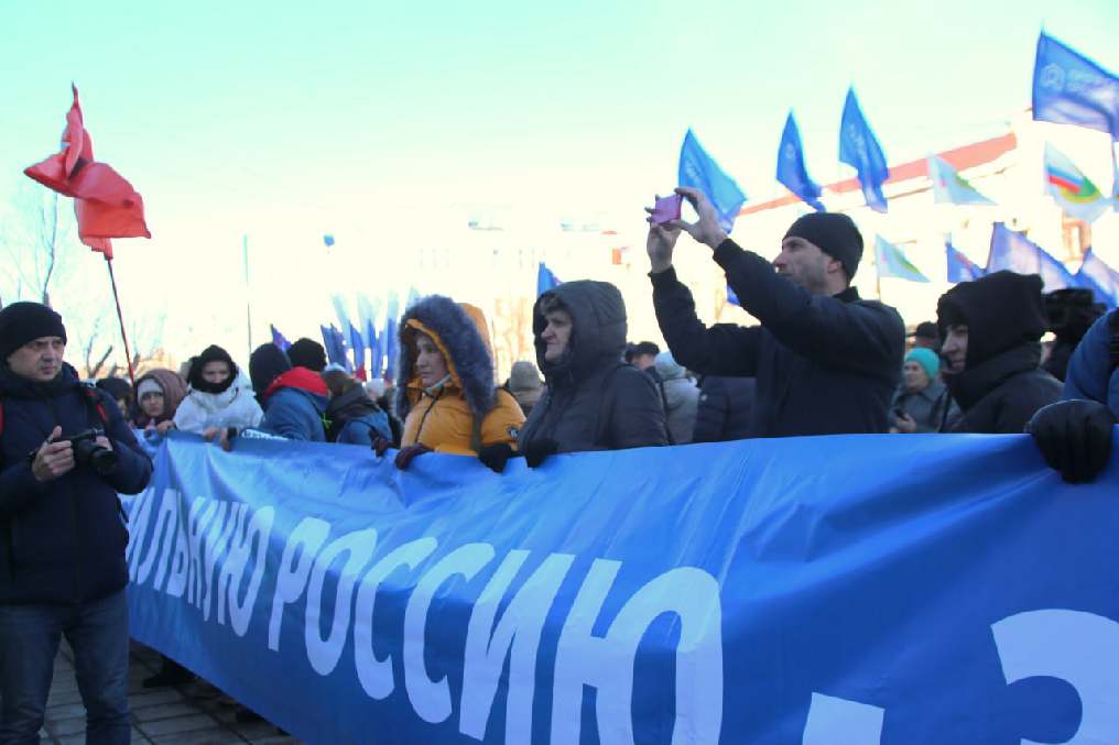 Оренбуржцы поддержали курс государства на сохранение национальных ценностей России