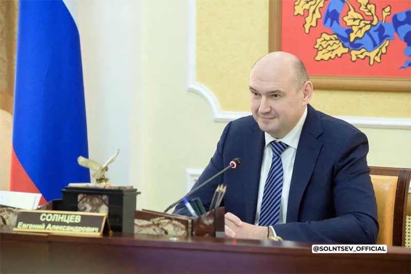 Евгений Солнцев в режиме ВКС дал старт работе нового птичника на Гайской птицефабрике