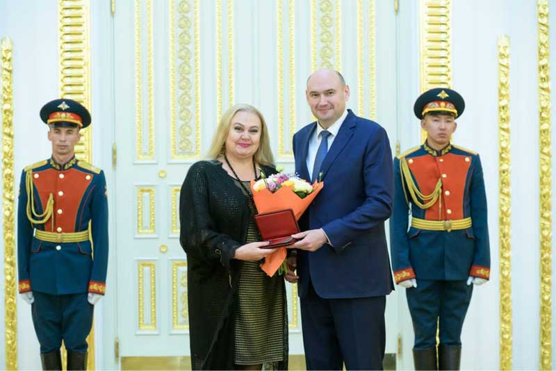 Врио губернатора Евгений Солнцев вручил государственные награды жителям Оренбургской области