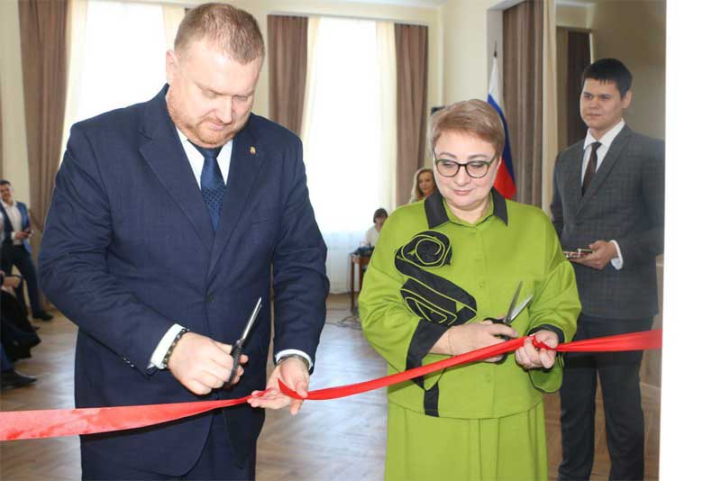 В Орске после капитального ремонта возобновились занятия в старейшей школе № 1 им. А.С. Макаренко