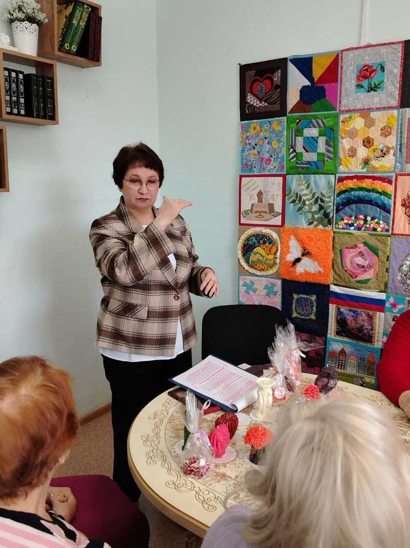 В Новотроицке работает Центр общения ветеранов «Стальное долголетие»