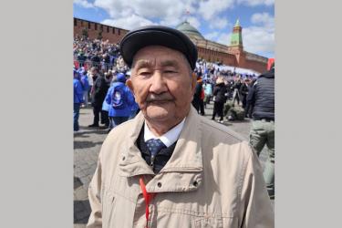 Труженик тыла Яков Абдрахманов представлял Оренбуржье в Москве на юбилейных мероприятиях в честь 80-летия Победы