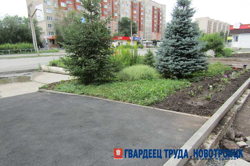 Работы по благоустройству каскада аллей в Новотроицке завершат до 30 сентября