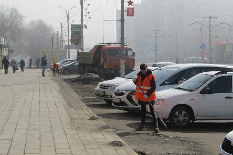 Все на уборку! В Новотроицке стартовал общегородской субботник