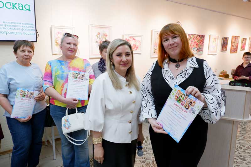 В Новотроицком музее открылась «Весенняя мастерская» (0+)