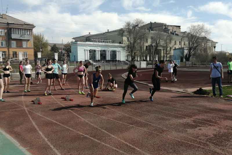 Легкоатлеты почтили память прославленного тренера Павла Ращупкина