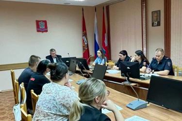 В администрацию Новотроицка пригласили владельцев ресторанов, кафе, ночных клубов