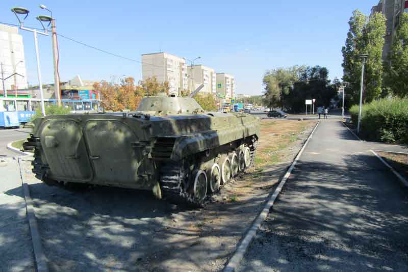 Боевая машина пехоты в сквере Воинов-интернационалистов займет новое место