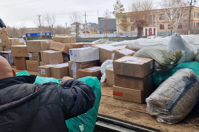 В Новотроицке готовят к отправке очередную партию гуманитарного груза