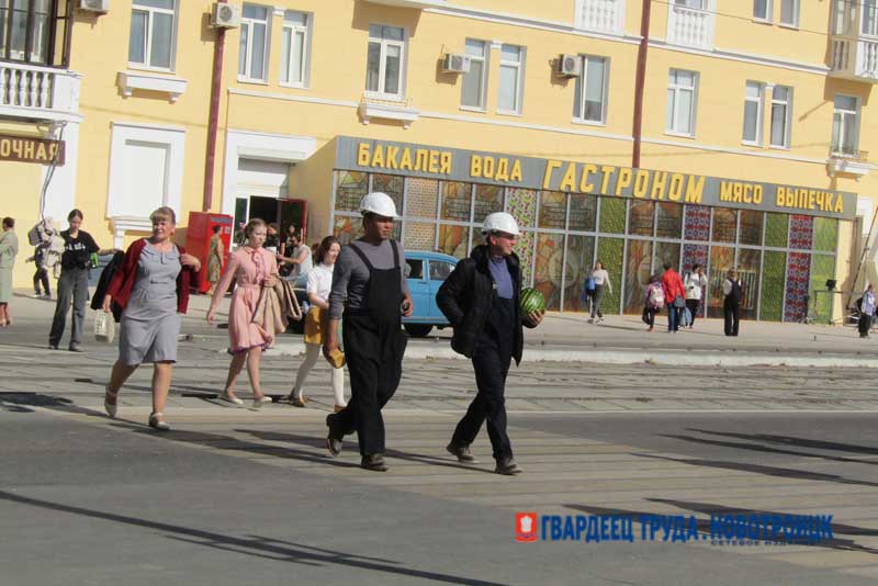 Новотройчане увидели свой город на большом киноэкране