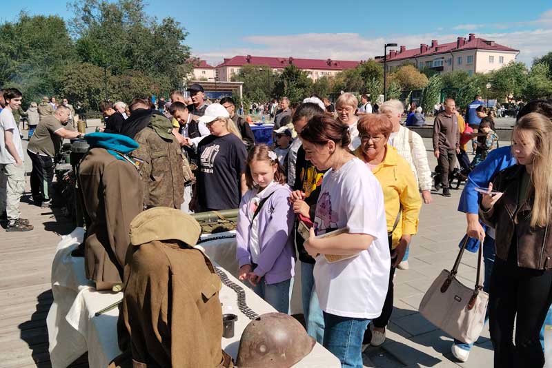 На «Форуме неравнодушных. Восток» новотроицкие музейщики представили экспозицию «Солдаты Победы»