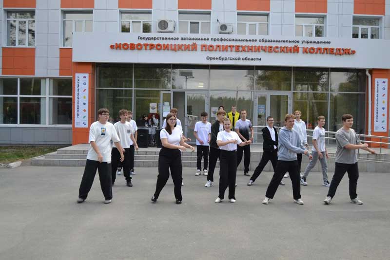 В Новотроицком политехническом колледже отметили интерес выпускников школ к рабочим профессиям